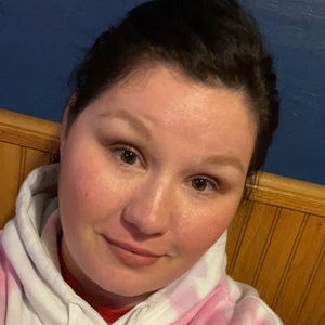 Meet your Posher, Whitney